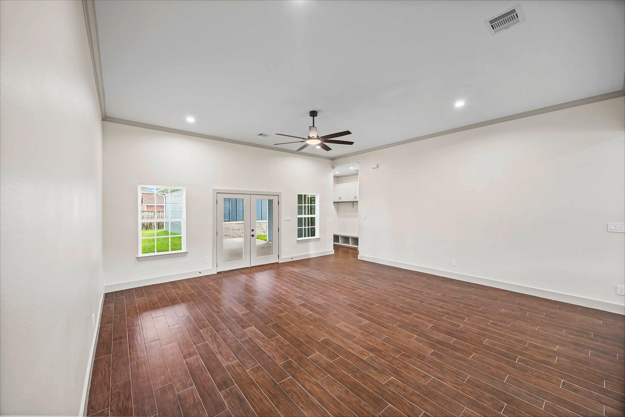 5300 Hemlock Drive