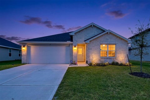 Photo of 4320 Rustling Aspen Drive, Rosenberg, TX 77469 (MLS # 68378731)