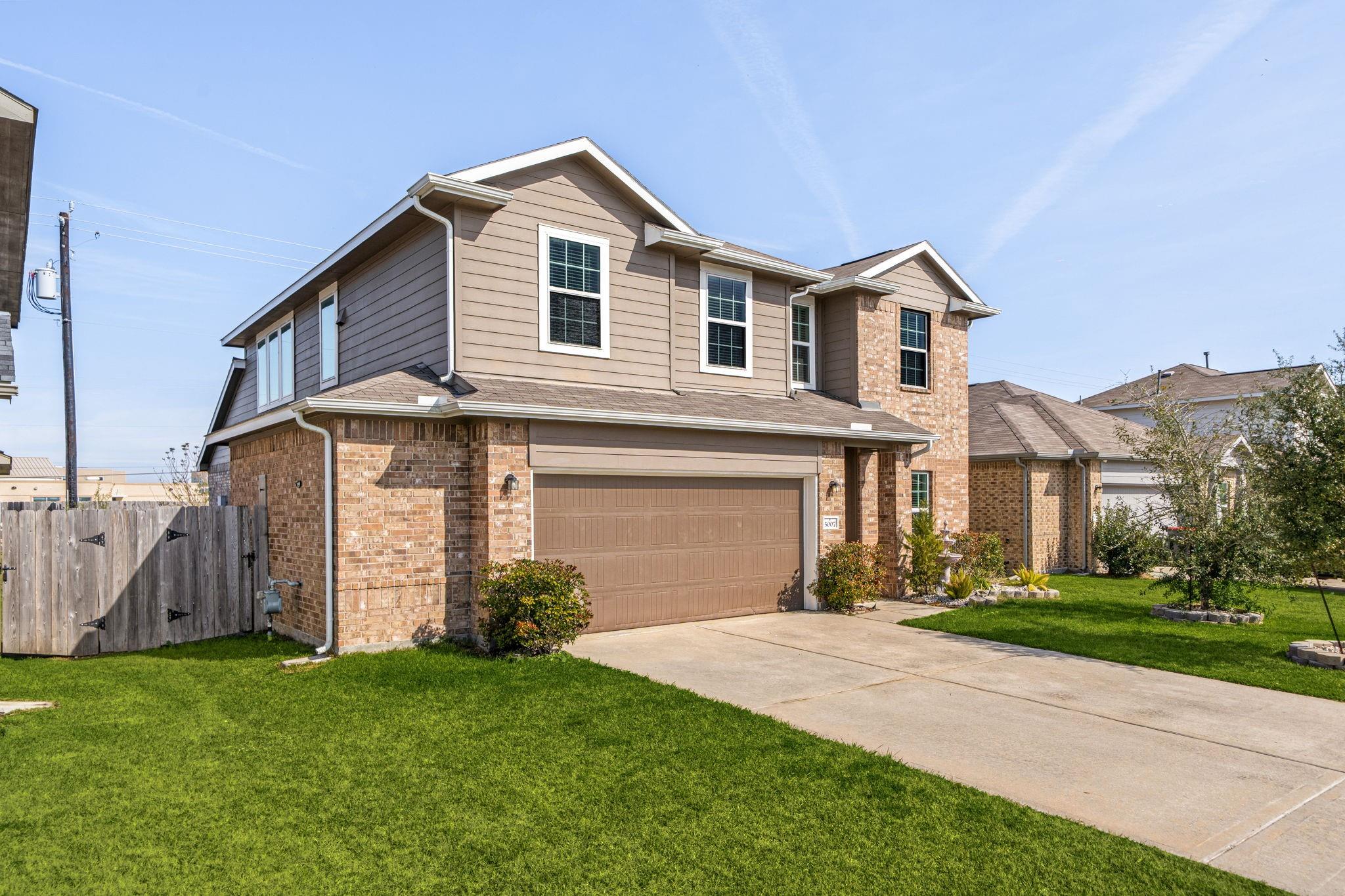 5007 Chimney Swift Lane