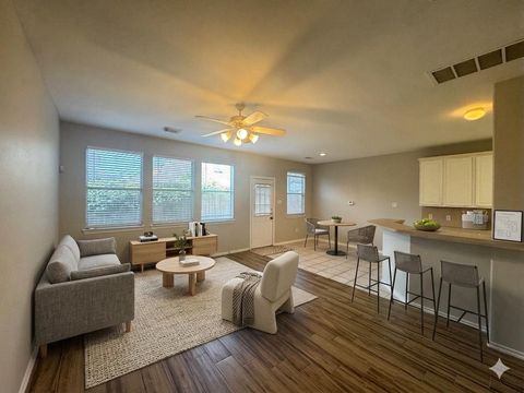 Photo of 5711 Vinemont Lane, Houston, TX 77084 (MLS # 98566710)