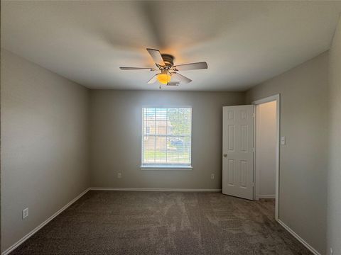 Tiny photo for 5711 Vinemont Lane, Houston, TX 77084 (MLS # 98566710)