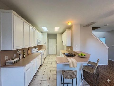Tiny photo for 5711 Vinemont Lane, Houston, TX 77084 (MLS # 98566710)