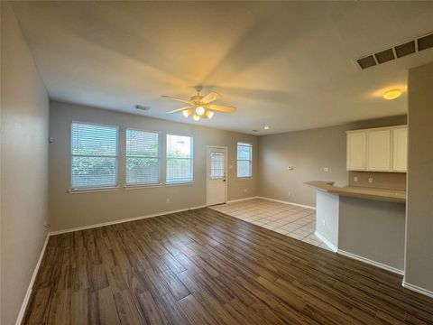 Tiny photo for 5711 Vinemont Lane, Houston, TX 77084 (MLS # 98566710)