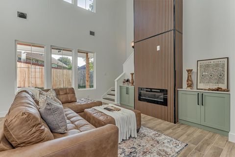 3709 Oak Court Montgomery TX 77356