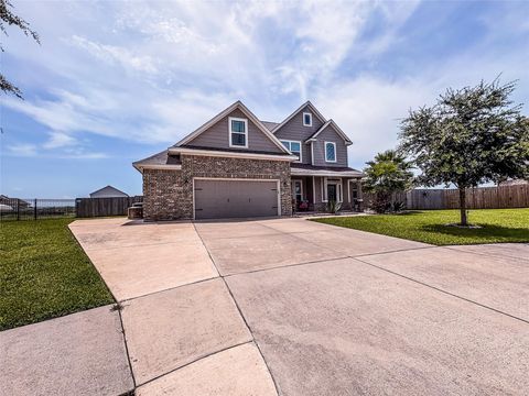 Homes For Sale - 11922 Mulberry Drive<br/> Chambers County, Mont Belvieu, TX 77535