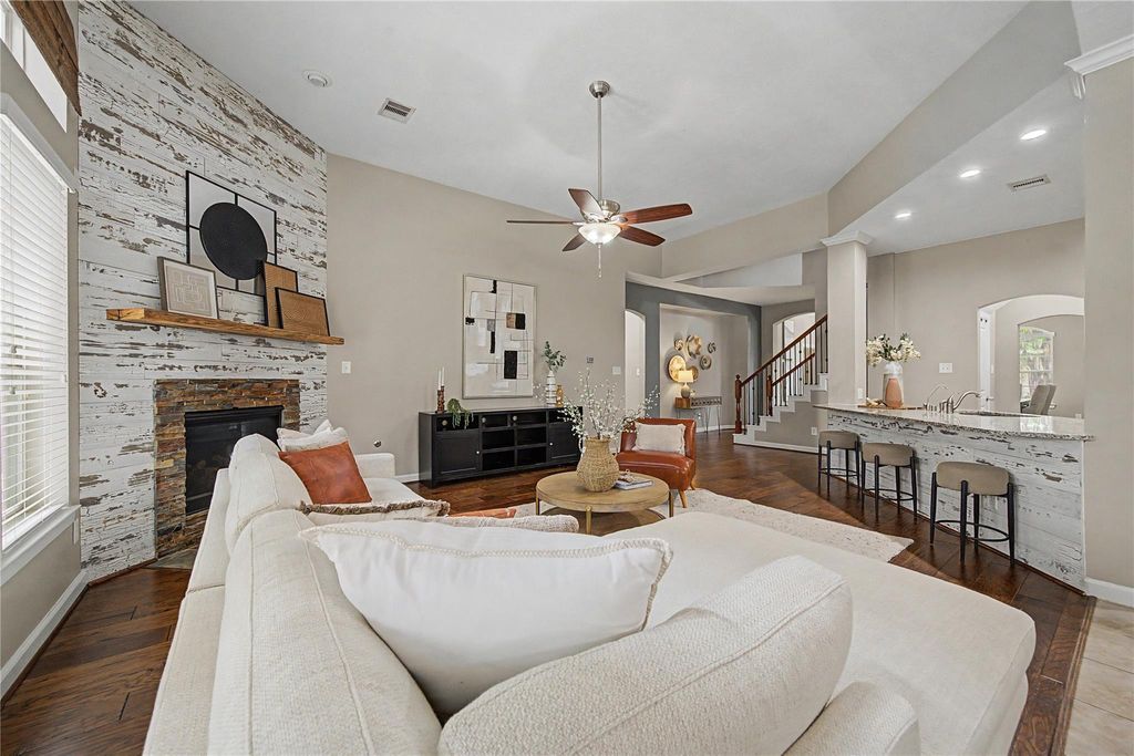 Photo of 31525 Ember Trail Lane, Spring, TX 77386 (MLS # 56999057)