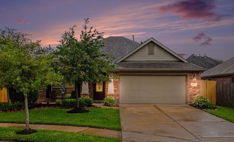 Photo of 14822 Raleighs Meadow Court, Cypress, TX 77433 (MLS # 13055012)