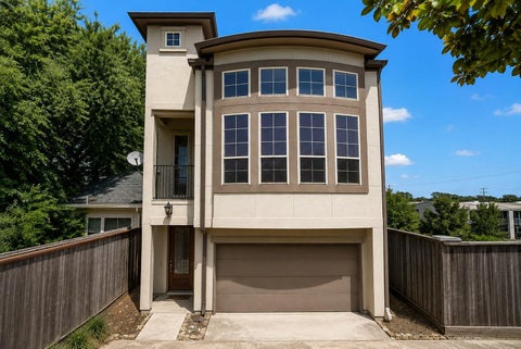 Photo of 1616 Live Oak Street, Houston, TX 77003 (MLS # 63265355)