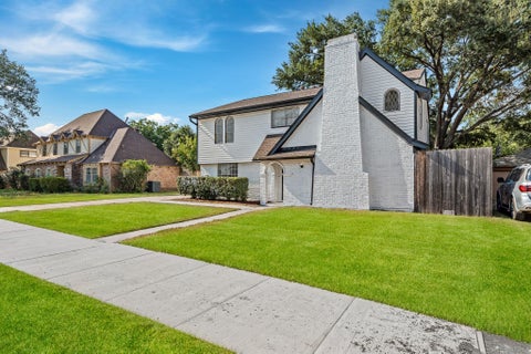 Photo of 15802 Seattle Street, Jersey Village, TX 77040 (MLS # 24831904)