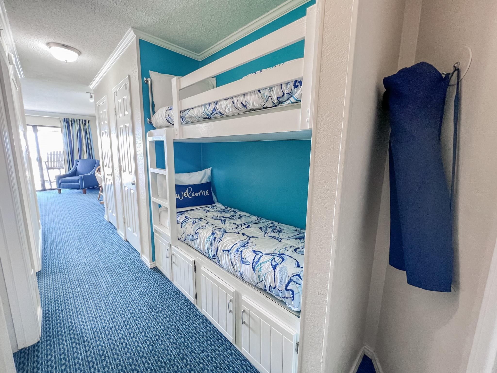 6102 Seawall Boulevard 337