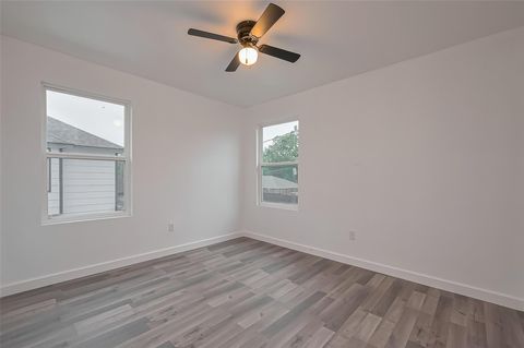 Tiny photo for 9007 Hilda Street, Houston, TX 77033 (MLS # 22562874)