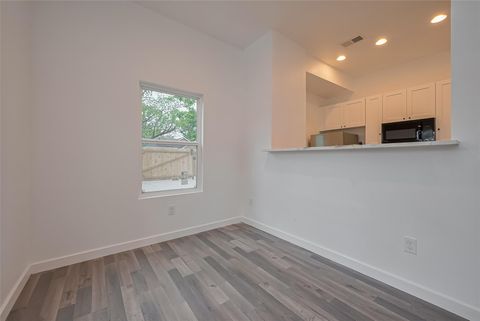 Tiny photo for 9007 Hilda Street, Houston, TX 77033 (MLS # 22562874)