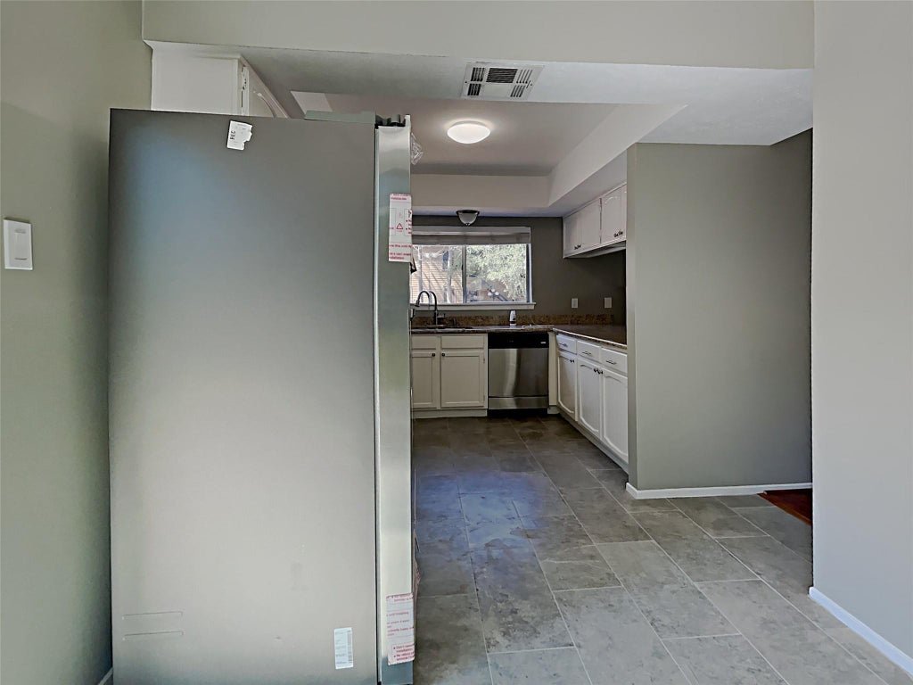 Photo of 2902 Clear Ridge Drive, Houston, TX 77339 (MLS # 14763180)
