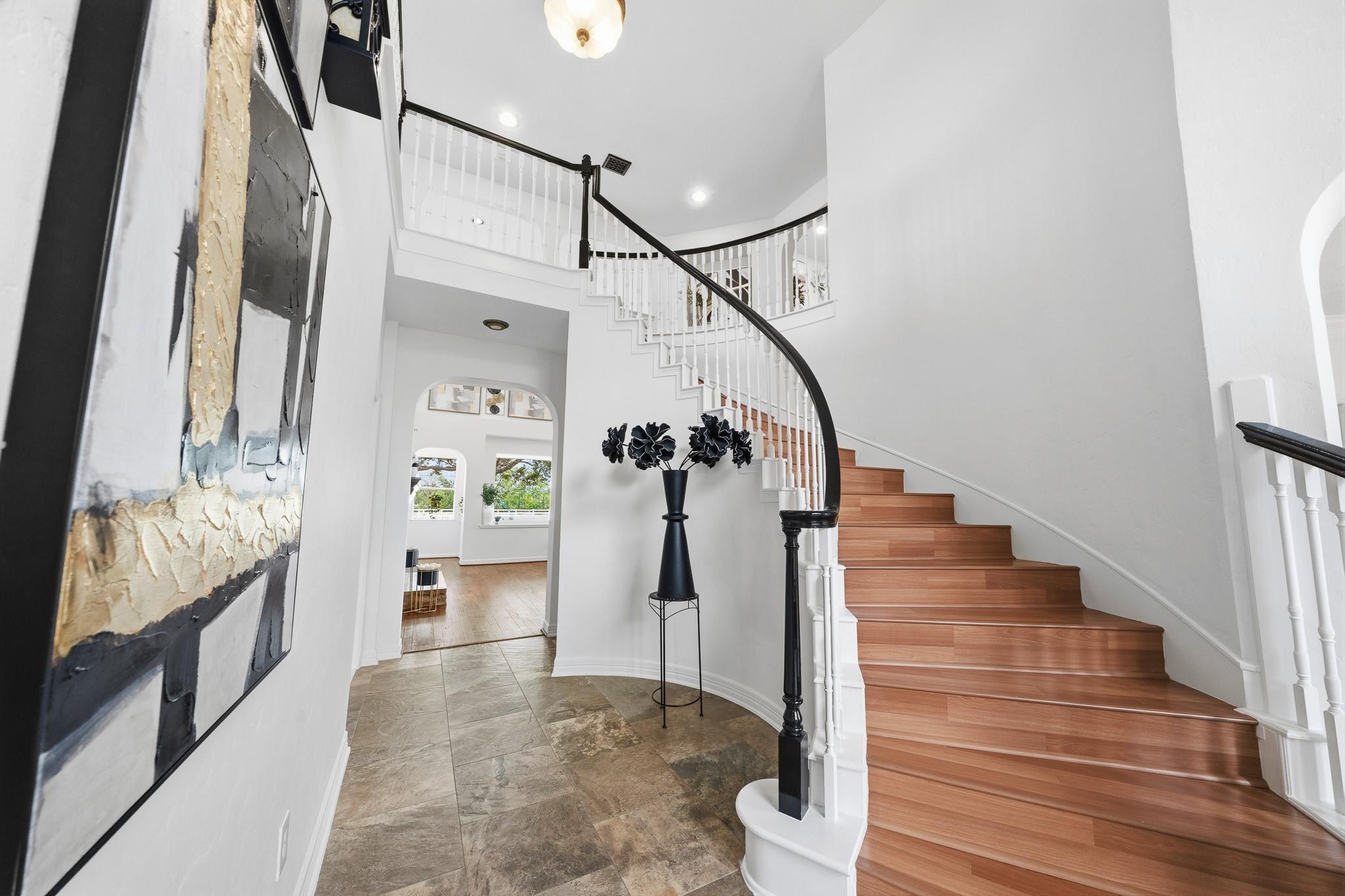 7211 Savannah Glen Lane