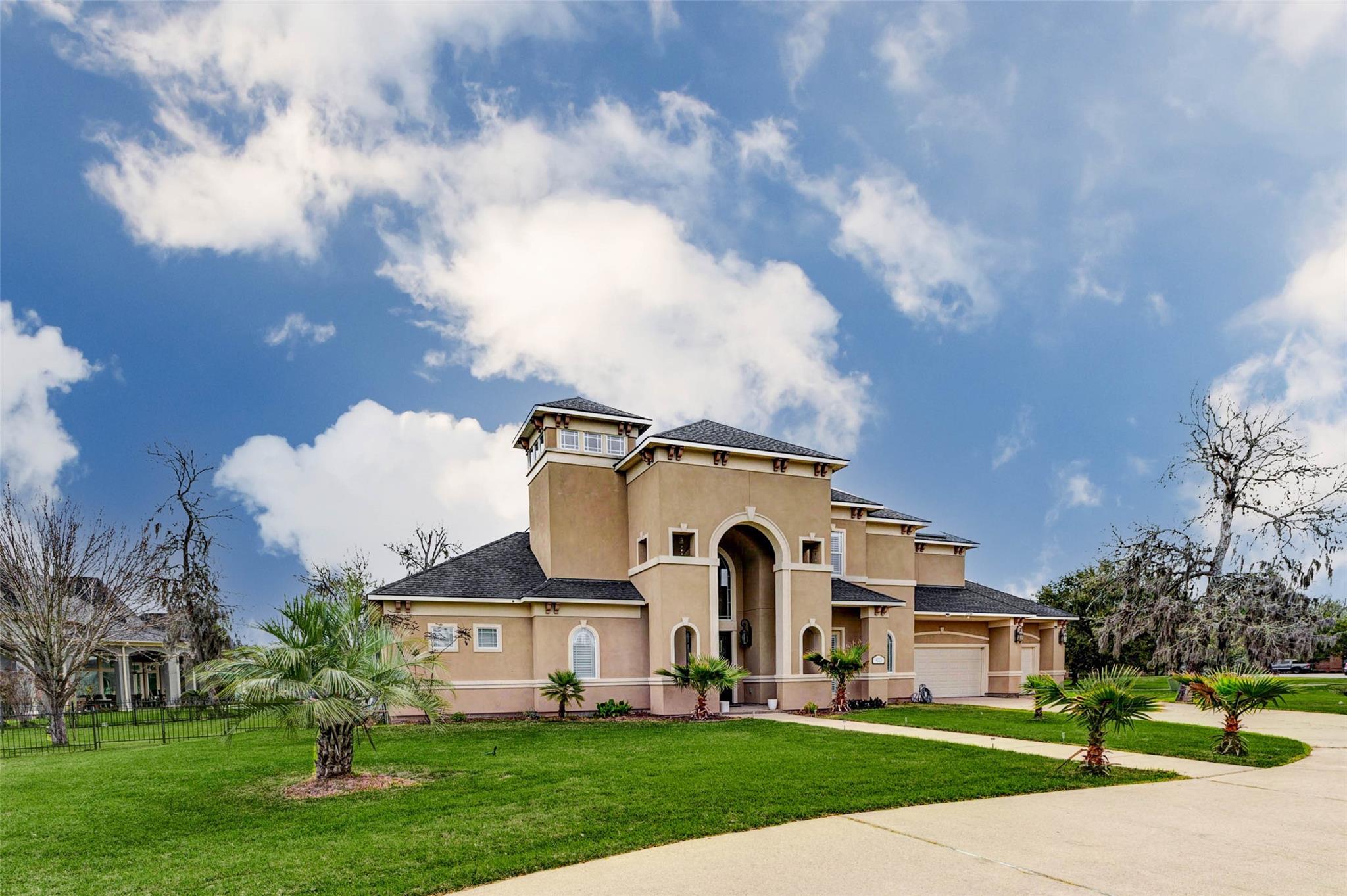 9003 Knightwood Court