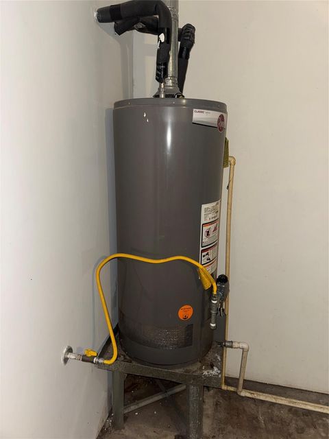 Tiny photo for 8723 Valley Meadow Drive, Houston, TX 77078 (MLS # 78191195)