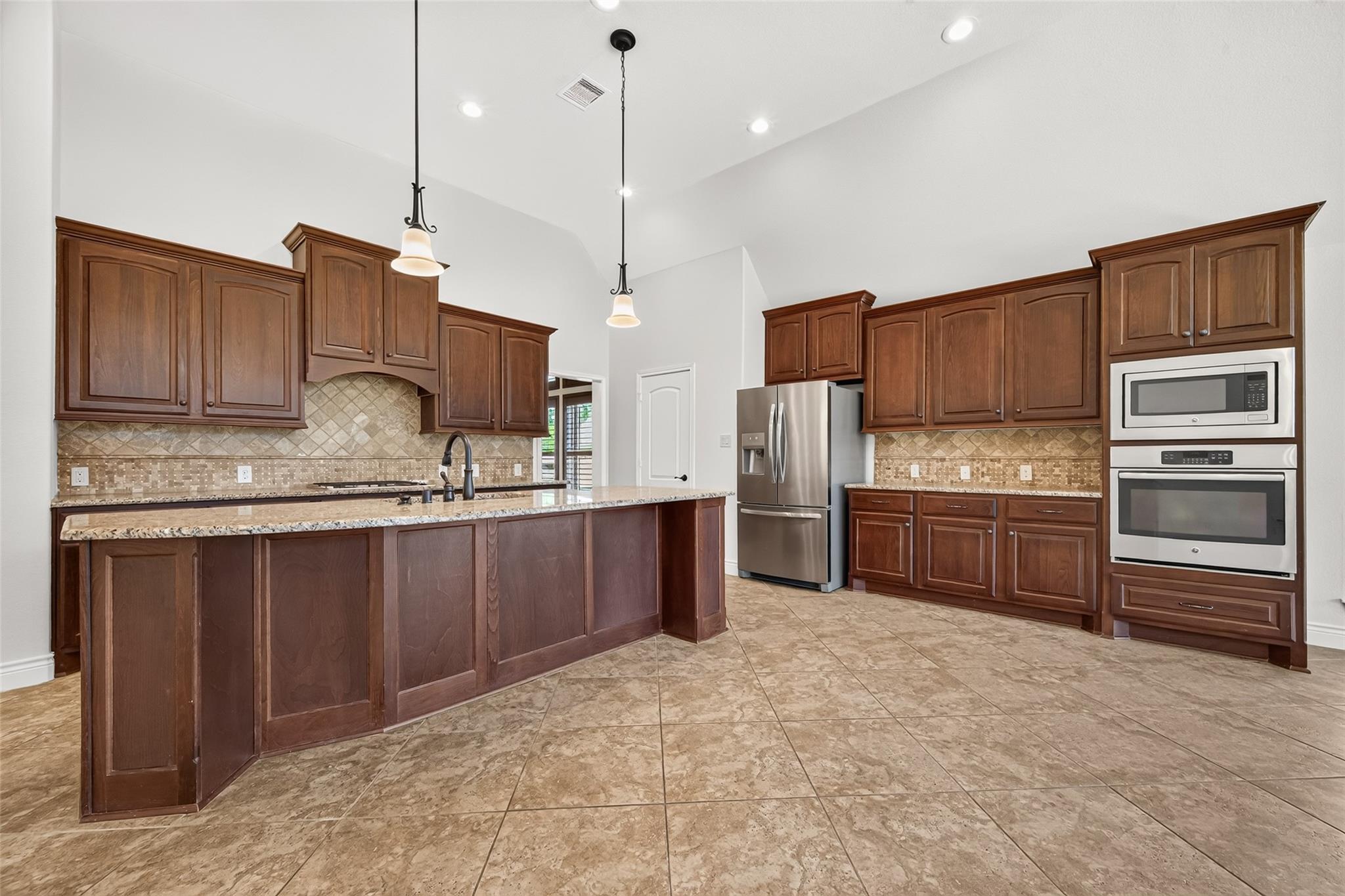 173 Pinnacle Ridge Dr