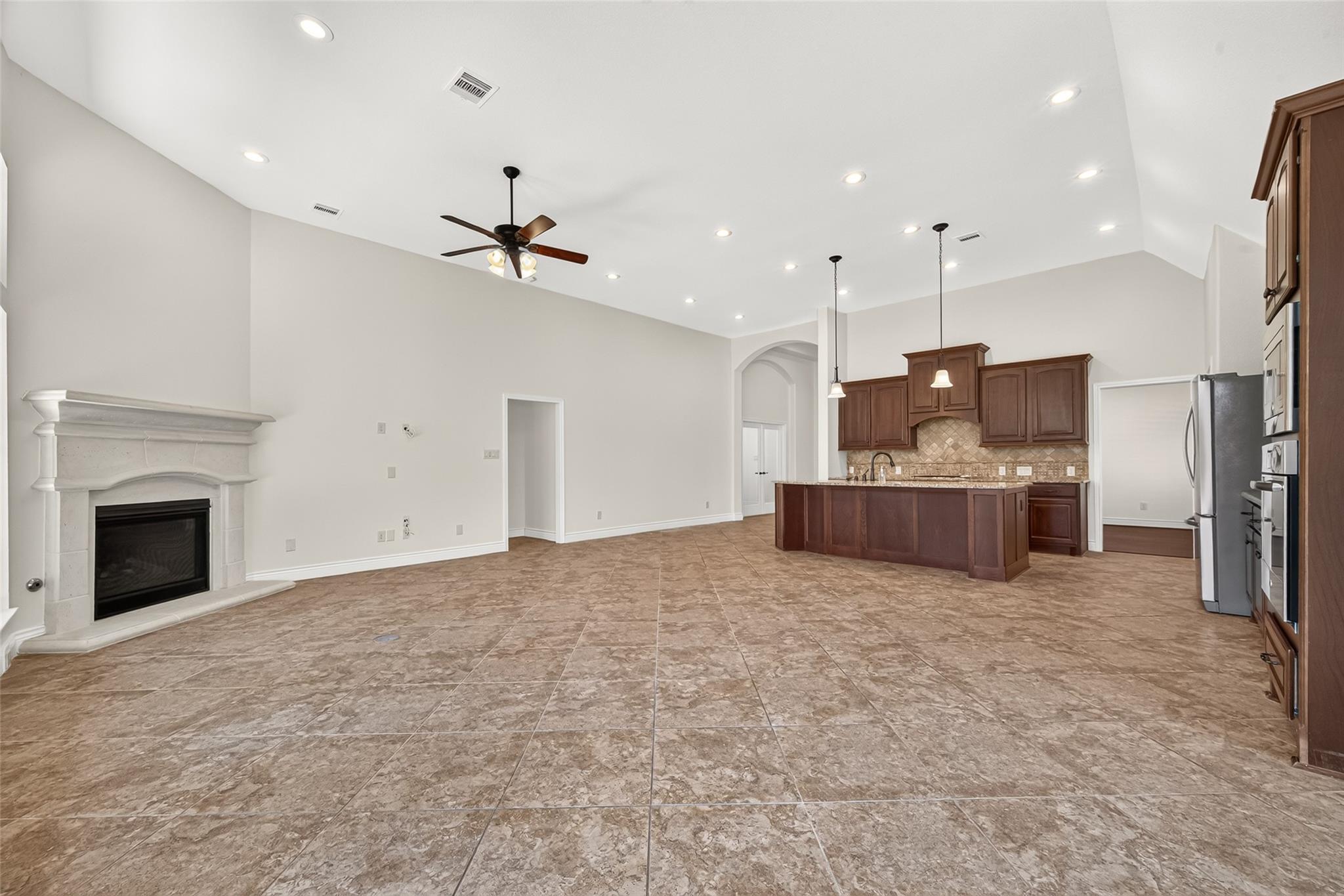 173 Pinnacle Ridge Dr