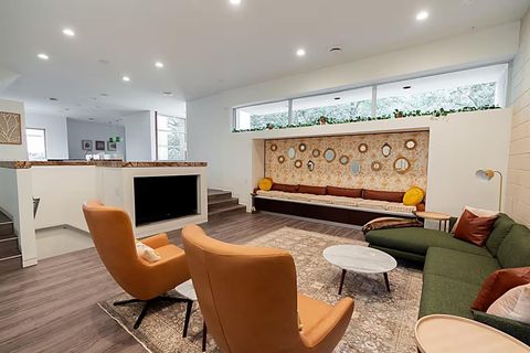 4904 S Shepherd Drive S Houston TX 77098