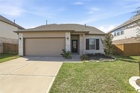 Homes For Sale - 32315 Melbrooke Drive<br/> Brookshire, TX 77423