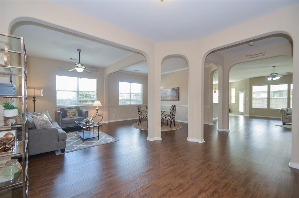 4107 Elk Bluff Lane