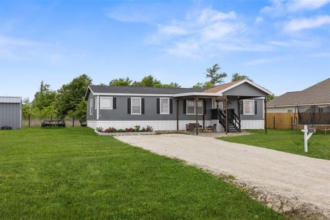 Photo of 1747 Road 5708, Cleveland, TX 77327 (MLS # 12914777)