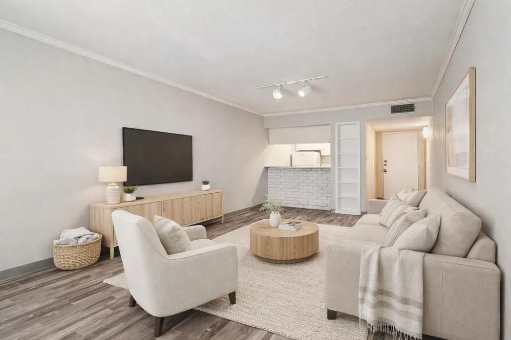 2815 Greenridge Drive 3-116