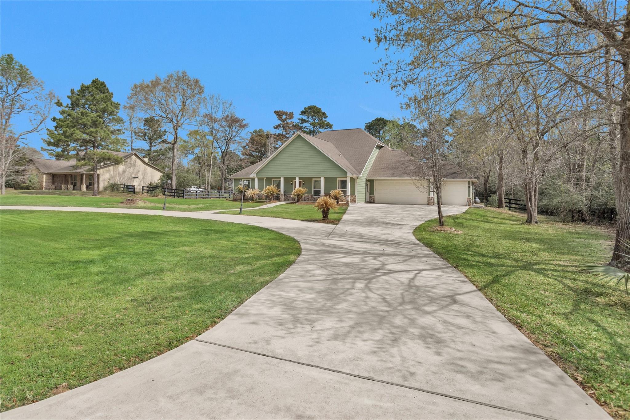 11239 Blue Grass Way