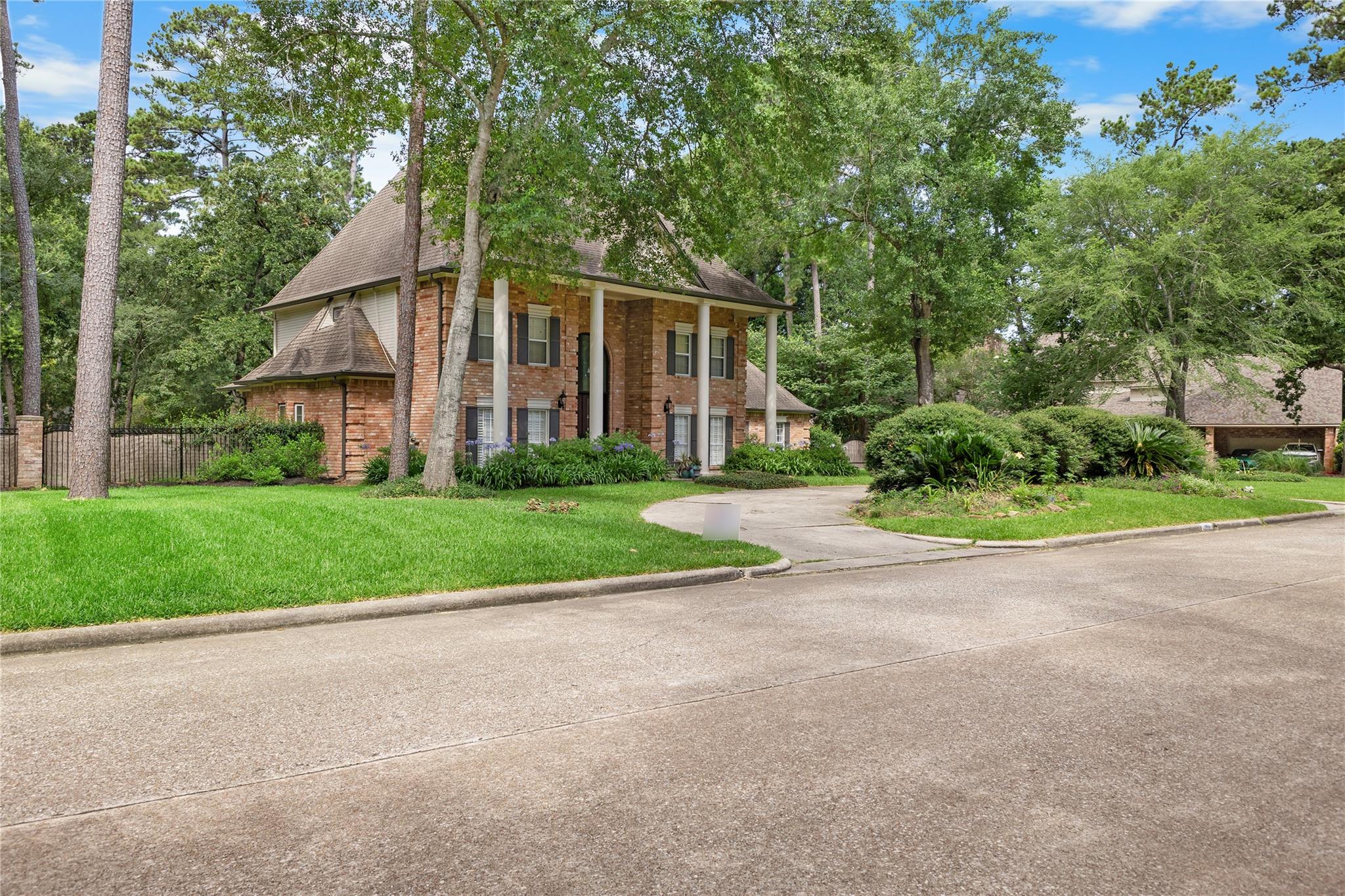 5611 Garden Point Drive