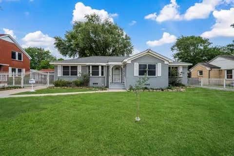 Photo of 409 Eleanor Street, Houston, TX 77009 (MLS # 20161545)