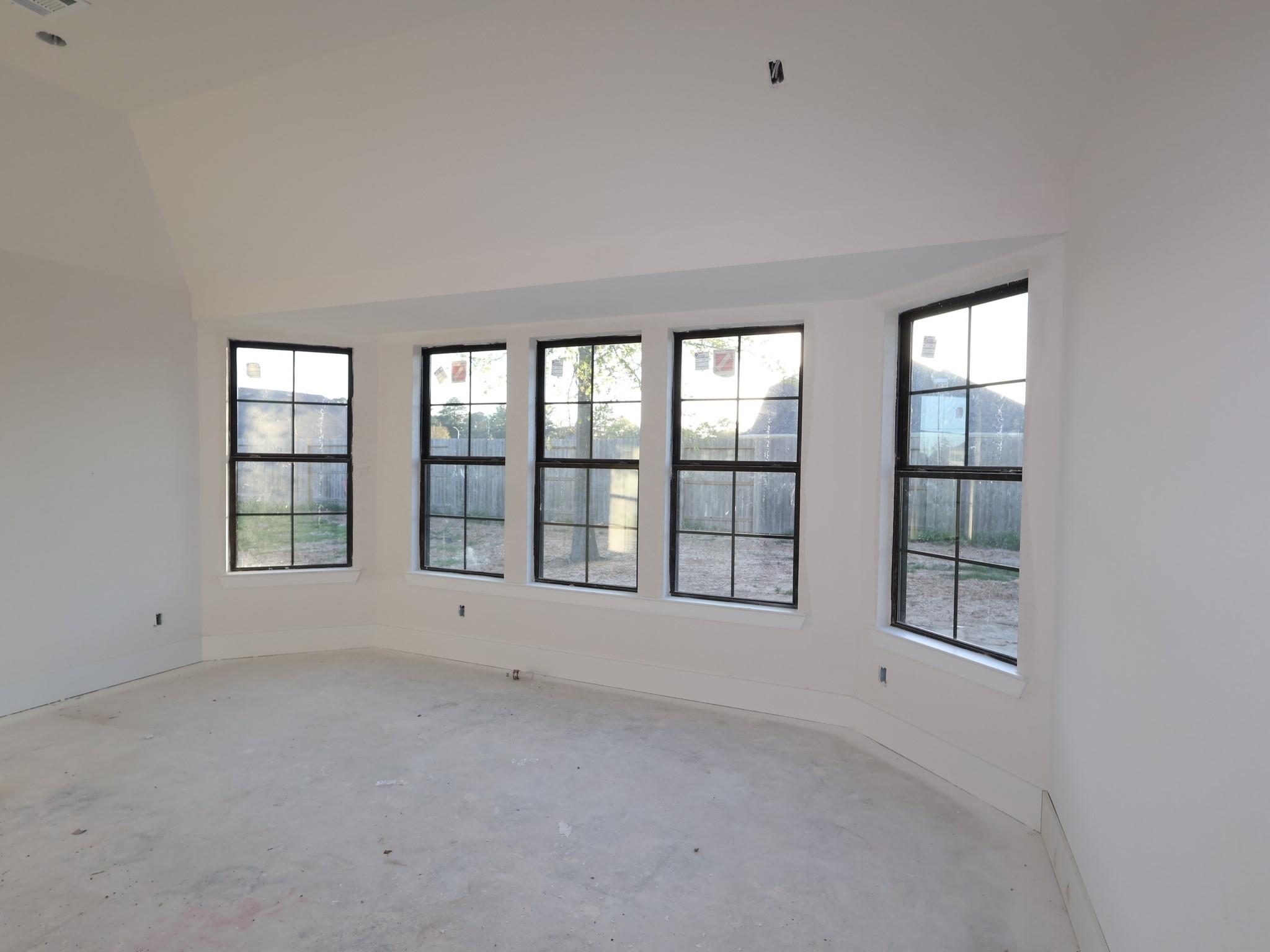 21711 Hibiscus Hedge Trail