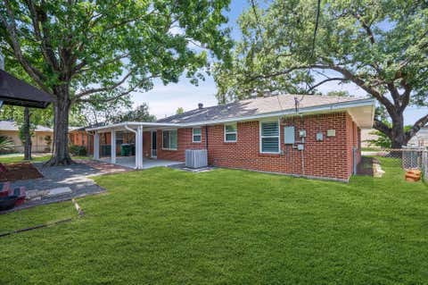Photo of 4717 Chrystell Lane, Houston, TX 77092 (MLS # 68501455)