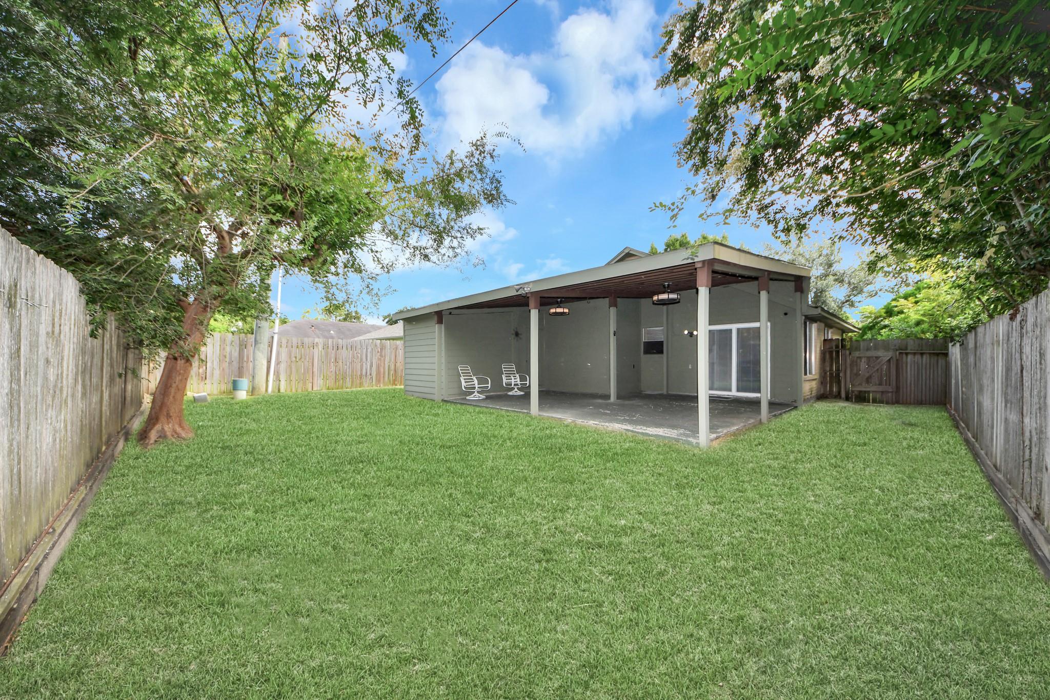 13827 Bay Gardens Drive