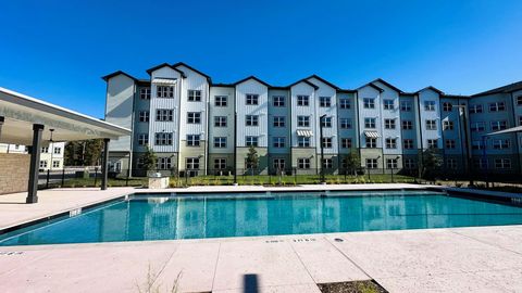 Photo of 19100 Woodland Hills Drive #B1, Humble, TX 77346 (MLS # 41662399)