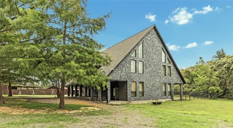 206 22 Hills Road Gause TX 77857