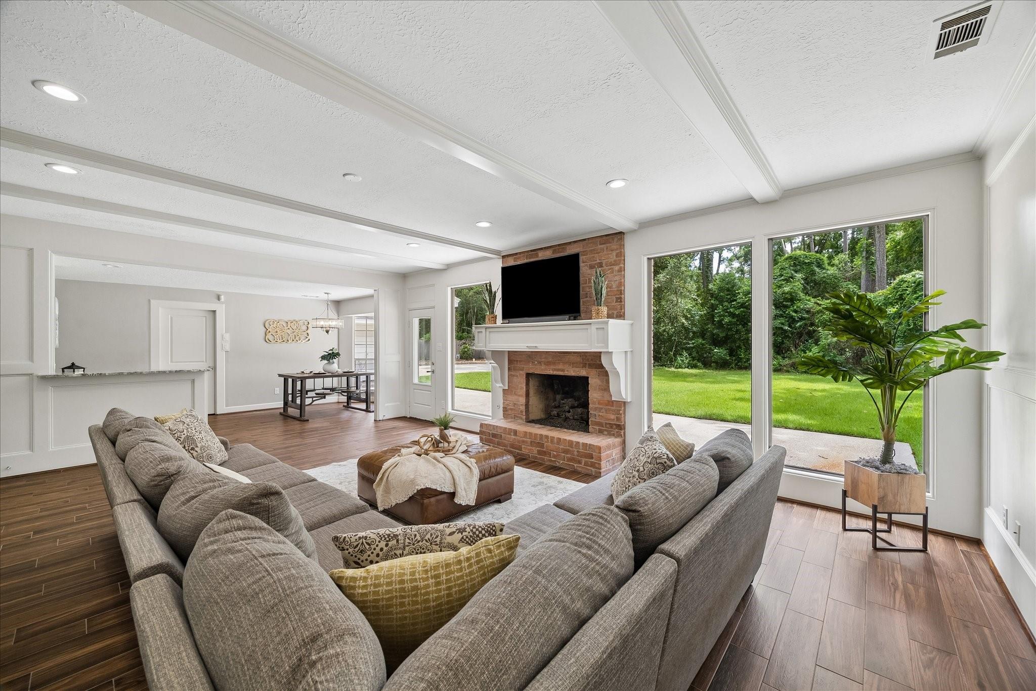 2702 Royal Circle Drive