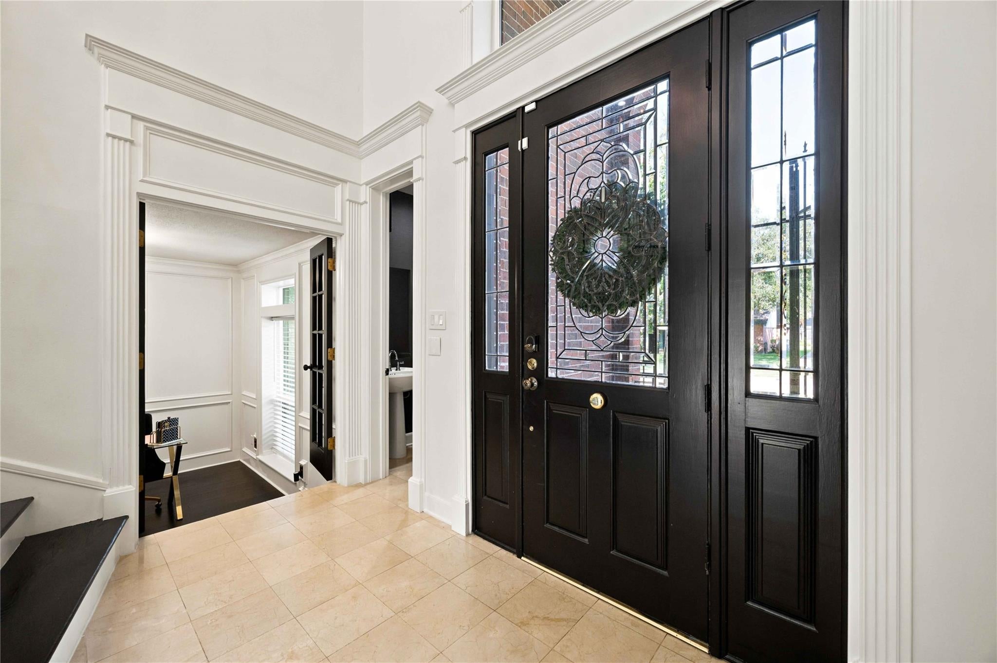 2718 Bermuda Dunes Drive