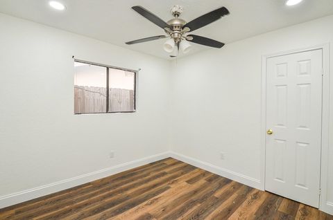 Tiny photo for 5519 Irish Hill Drive, Houston, TX 77053 (MLS # 43874148)