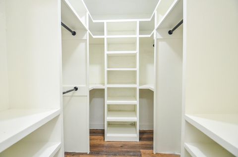 Tiny photo for 5519 Irish Hill Drive, Houston, TX 77053 (MLS # 43874148)