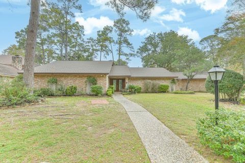 Photo of 5502 Olympia Fields Lane, Houston, TX 77069 (MLS # 29513221)