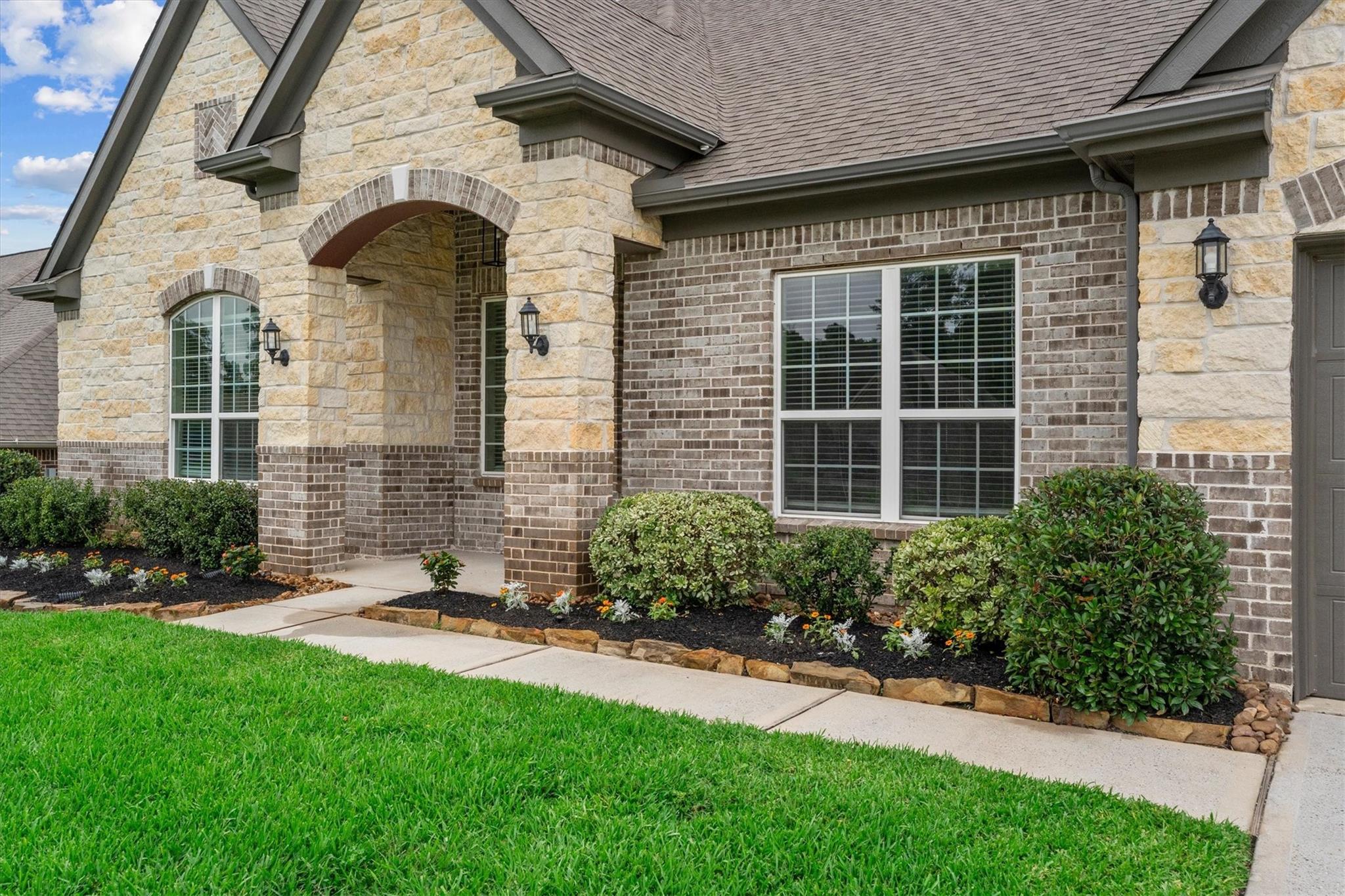 203 Magnolia Reserve Loop