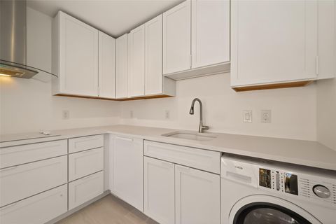 Tiny photo for 5115 Del Monte Drive #4/D, Houston, TX 77056 (MLS # 93664843)