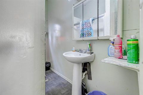 Tiny photo for 1917 Elysian Street, Houston, TX 77026 (MLS # 77927690)