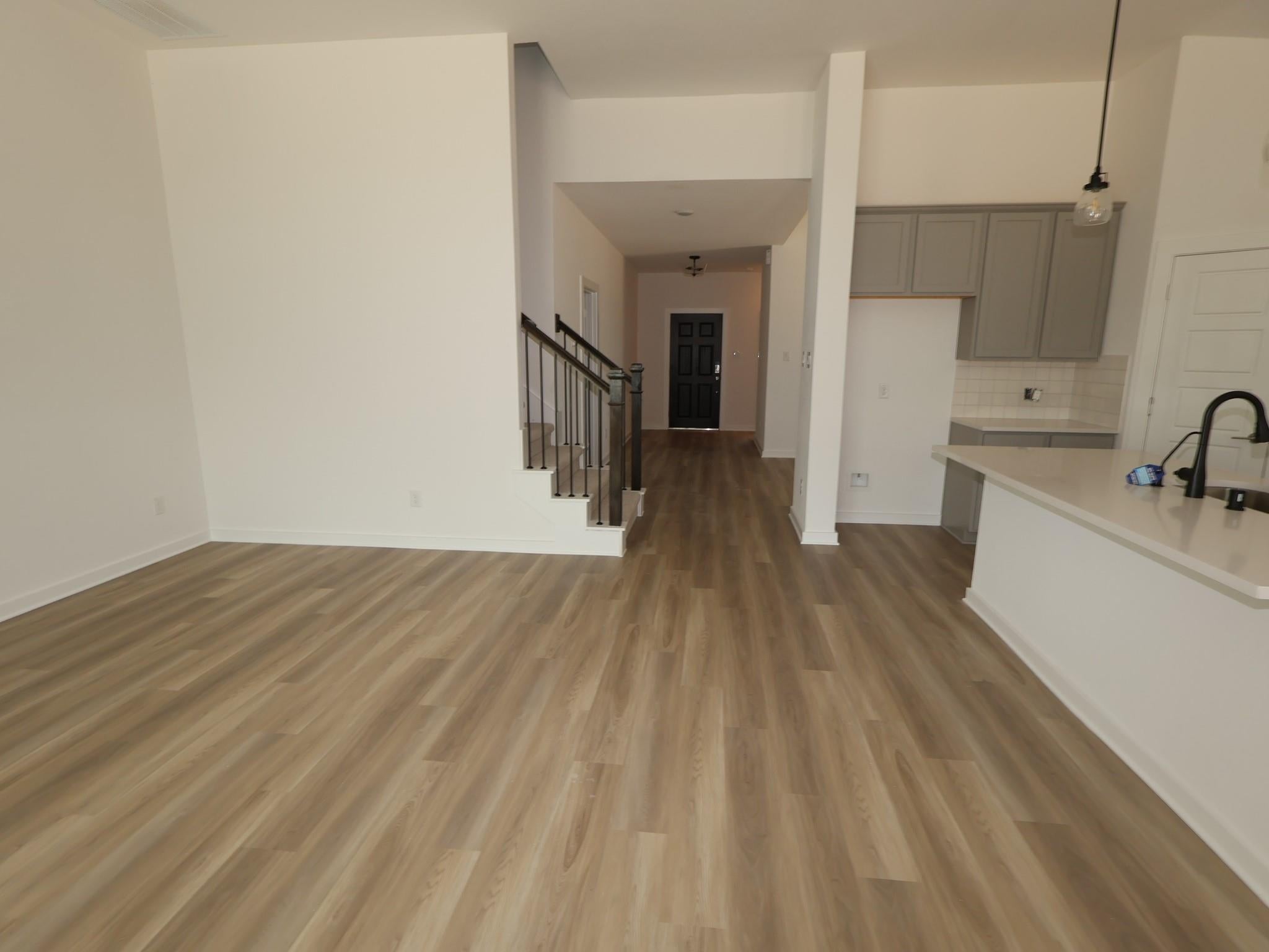 1102 Radiant Avenue