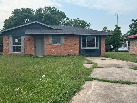 Homes For Sale - 13826 Willie Melton Boulevard<br/> Fort Bend County, Kendleton, TX 77451