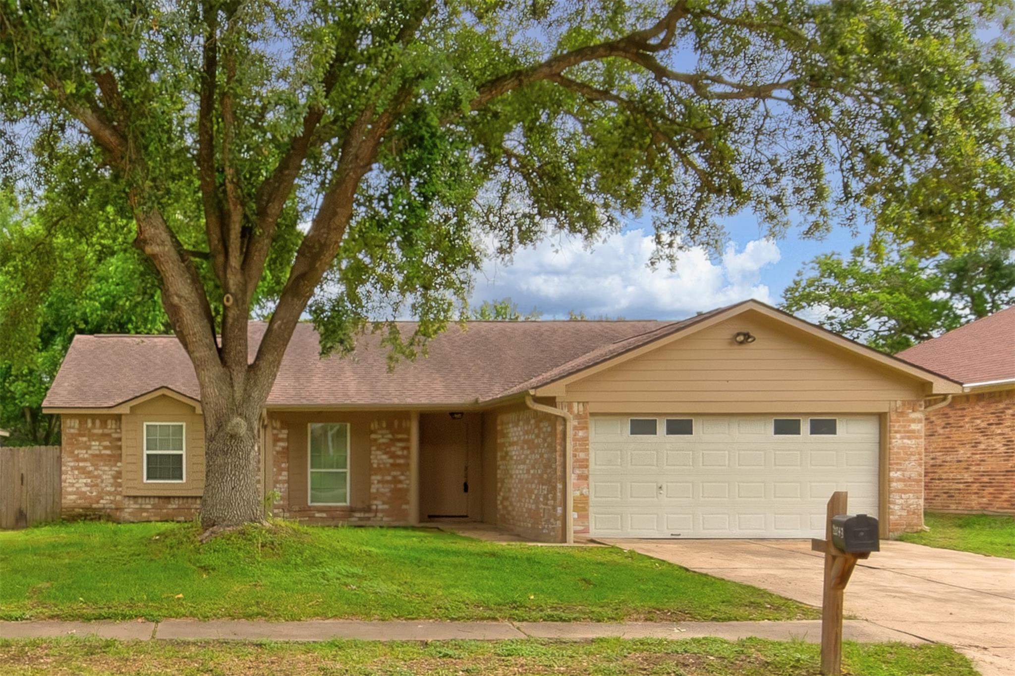 21043 Settlers Valley Drive