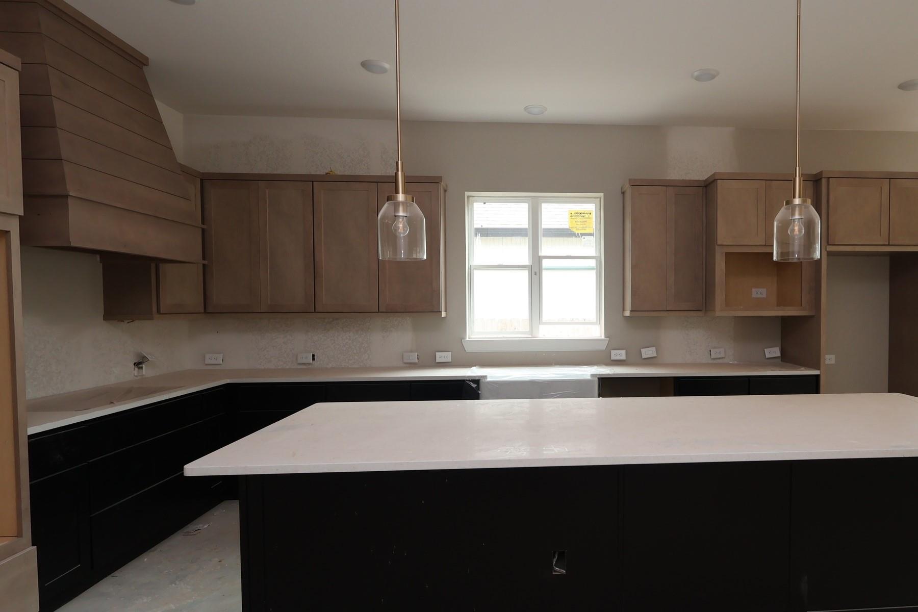 411 Flat Rock Trail