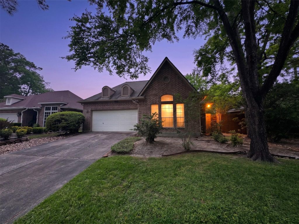 Photo of 4215 Valley Glade Drive, Houston, TX 77345 (MLS # 46001869)