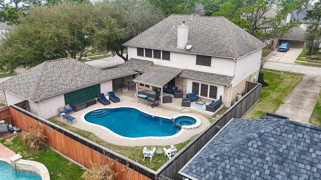 Photo of 2329 N Lake Front Drive, League City, TX 77573 (MLS # 90959871)