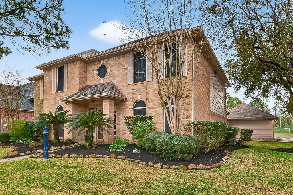 Photo of 2329 N Lake Front Drive, League City, TX 77573 (MLS # 90959871)